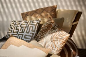 Estelle pyntepute 50x50 - beige 9 15044386 15044392 15041393 15044401 15029015 15044410 14006537 S 1
